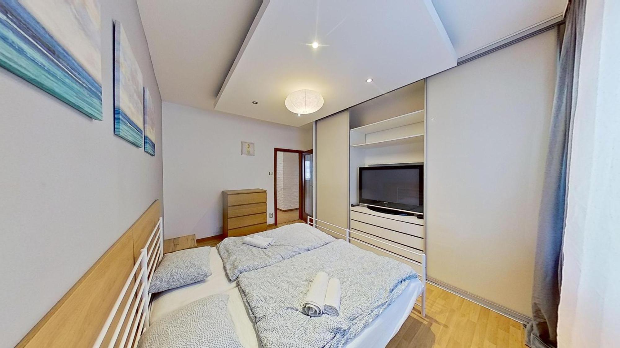 2Br Apt With Free Garage Parking, Close To The Historic Centre Bratislava Dış mekan fotoğraf