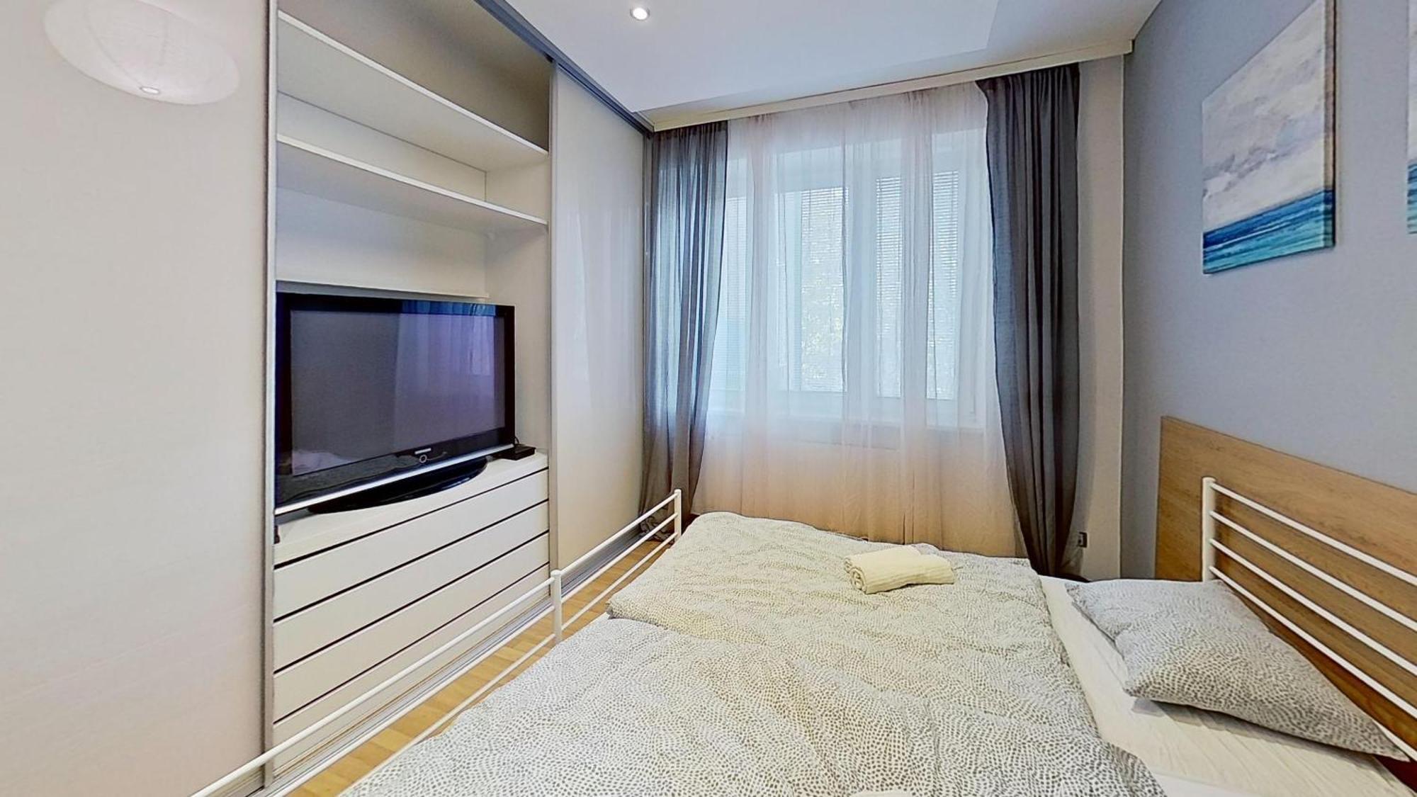 2Br Apt With Free Garage Parking, Close To The Historic Centre Bratislava Dış mekan fotoğraf